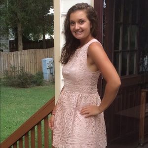 Meet your Posher, Rachel